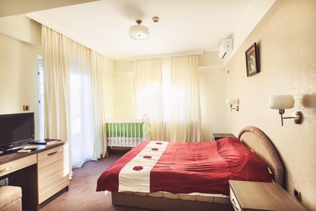 Hotel Kole Čačak Kamer foto